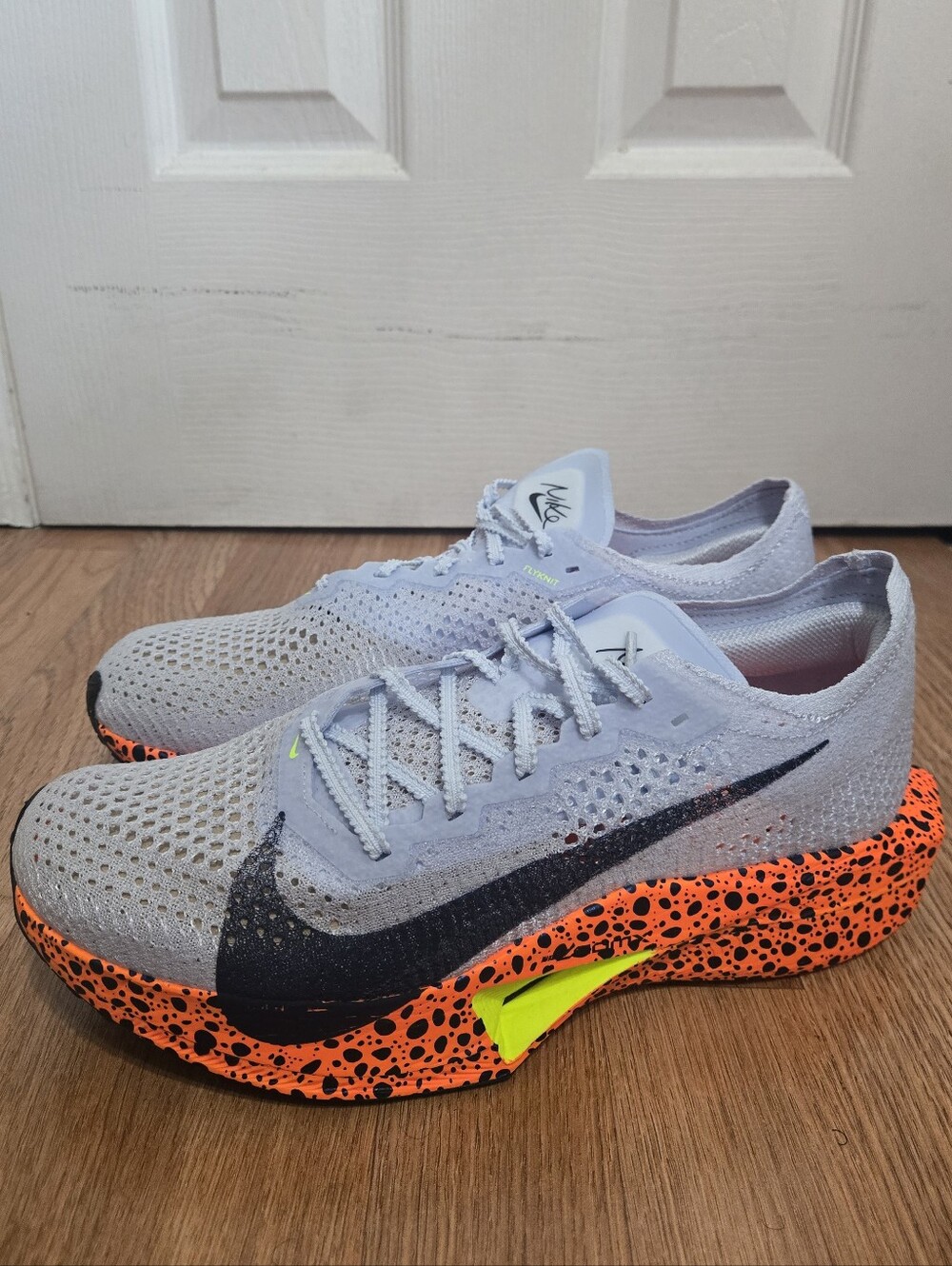 Nike ZoomX Vaporfly Next% 3 FN7674-900 Women’s 11 Racing Shoes NWOT/NWOB
